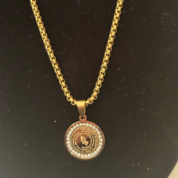 Prayer of serenity in front, Our Father prayer in back, gold tone. - Picture 2 of 4